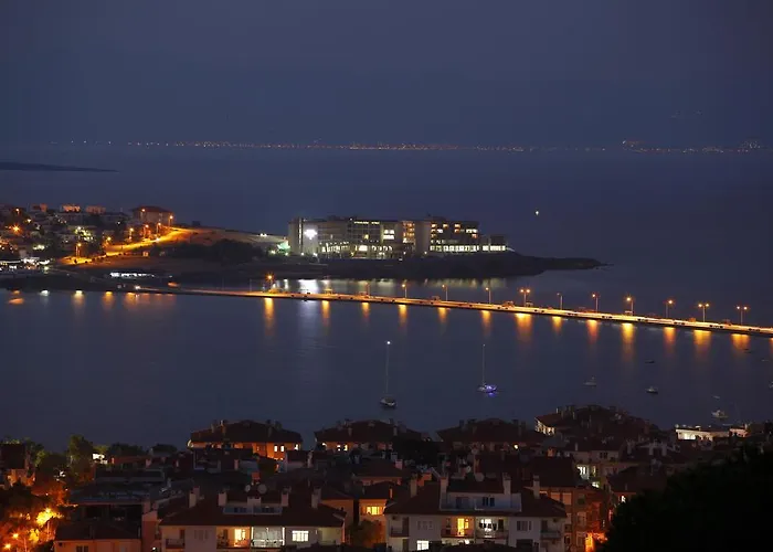 Cunda Uygulama 호텔 *